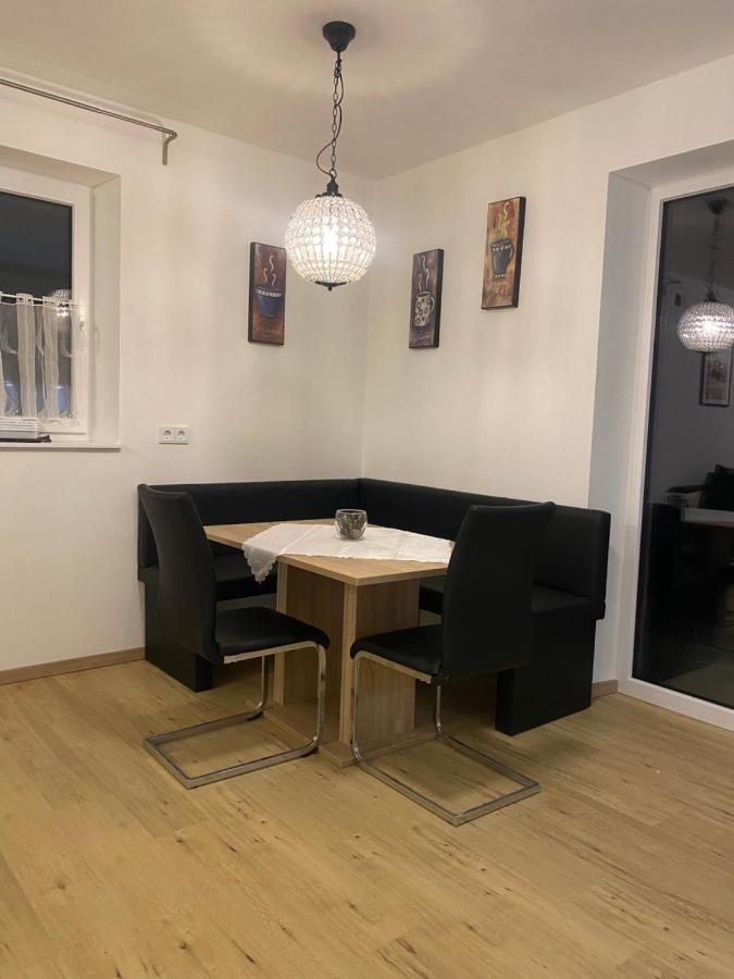 Wohnung City Nord Mit Balkon Herzogsdorf Extérieur photo